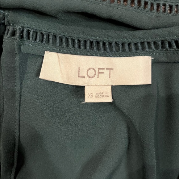 Loft flowy shirt - Picture 2 of 5